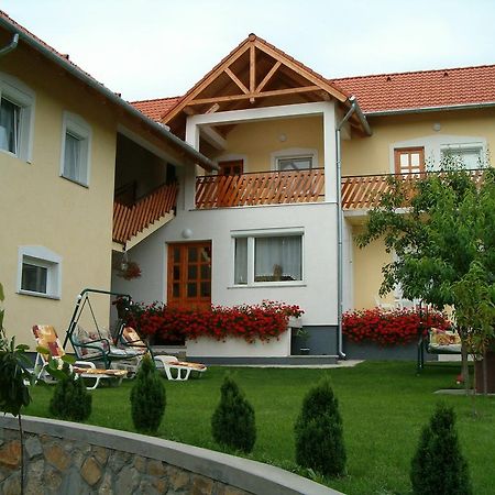 Madach Apartman Hévíz Εξωτερικό φωτογραφία