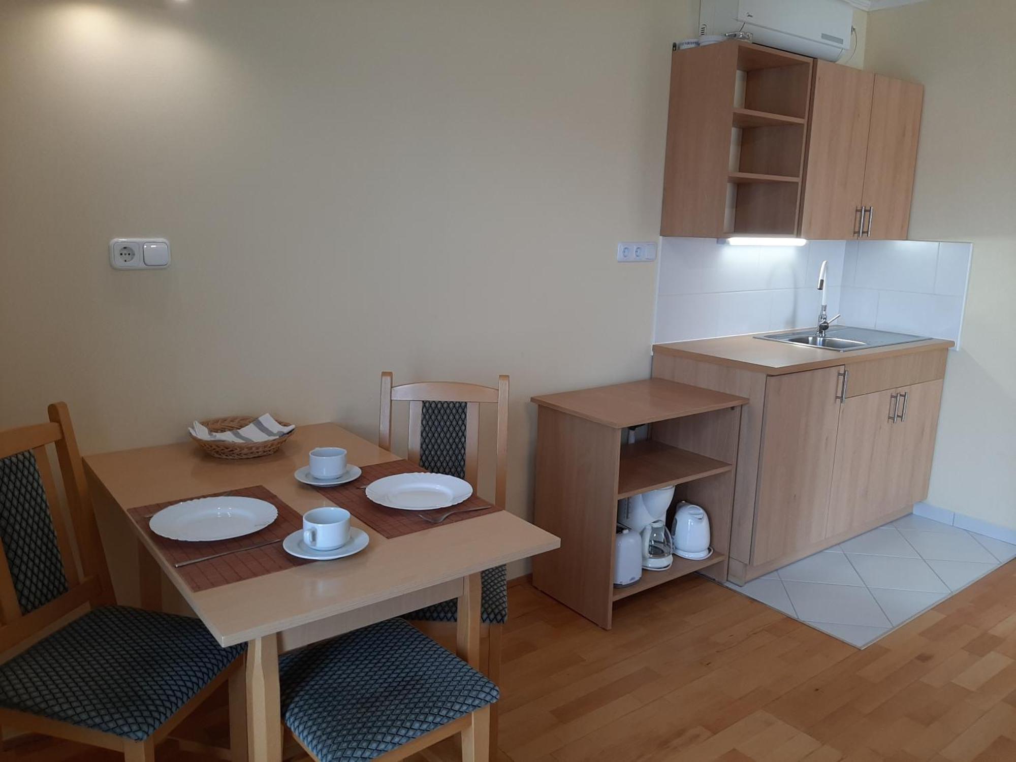 Madach Apartman Hévíz Εξωτερικό φωτογραφία