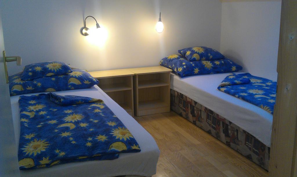 Madach Apartman Hévíz Δωμάτιο φωτογραφία